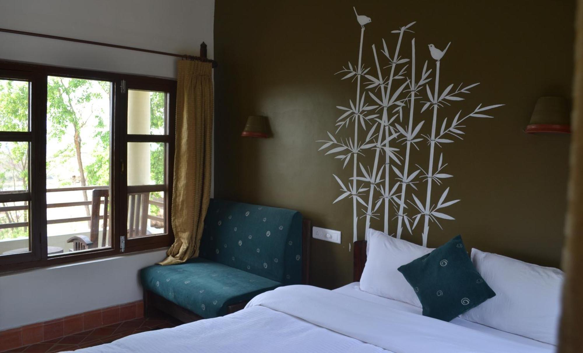 River View Jungle Camp Sauraha Bilik gambar