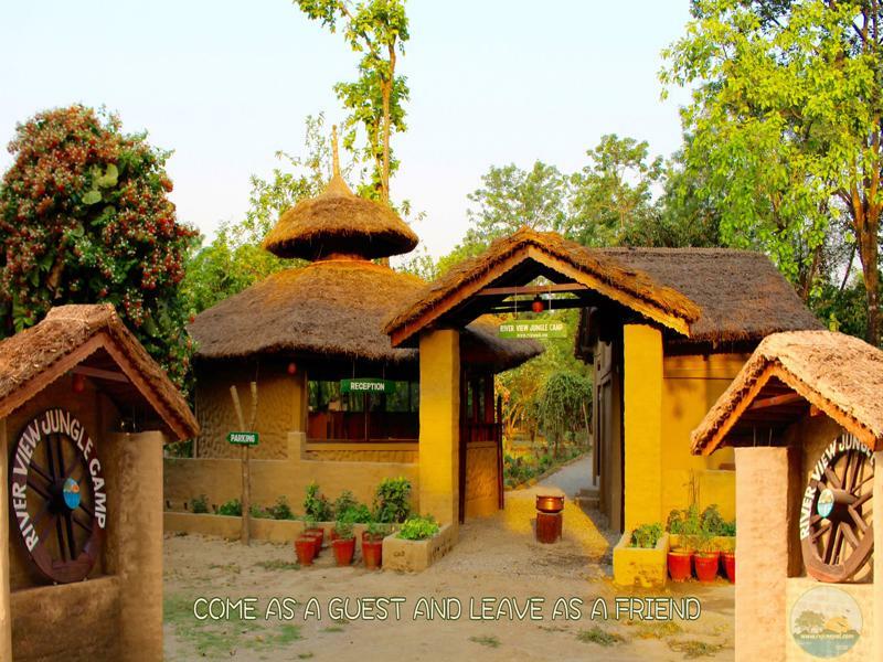 River View Jungle Camp Sauraha Luaran gambar